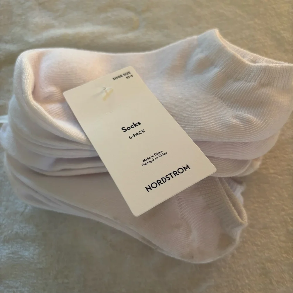 Nordstrom 6-Pack Ankle Socks White NWT Shoe Size 10-3